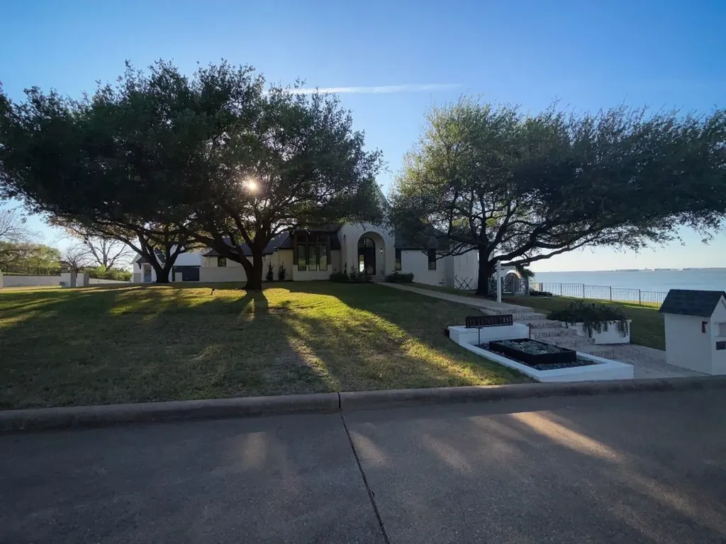 115 Luther Lane Heath TX 75032