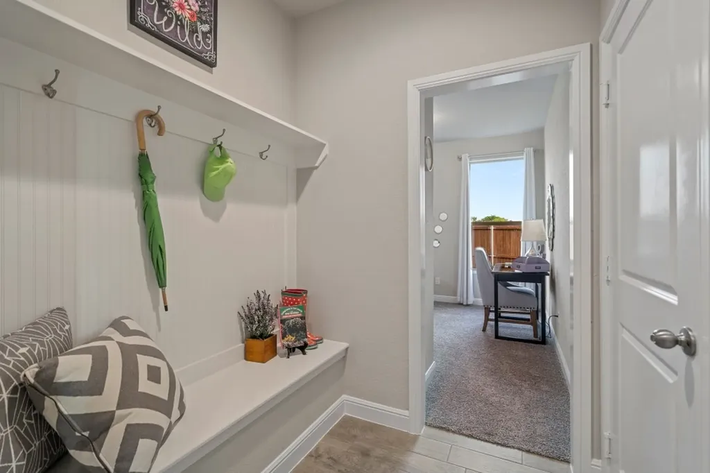 17140 Manzanilla Drive Justin TX 76247