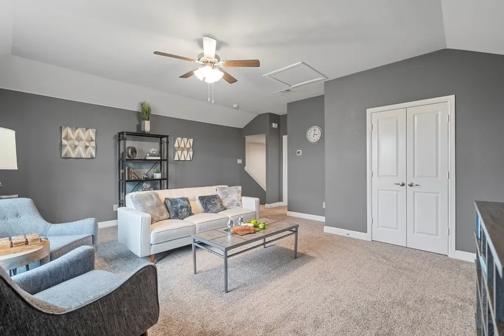 17140 Manzanilla Drive Justin TX 76247