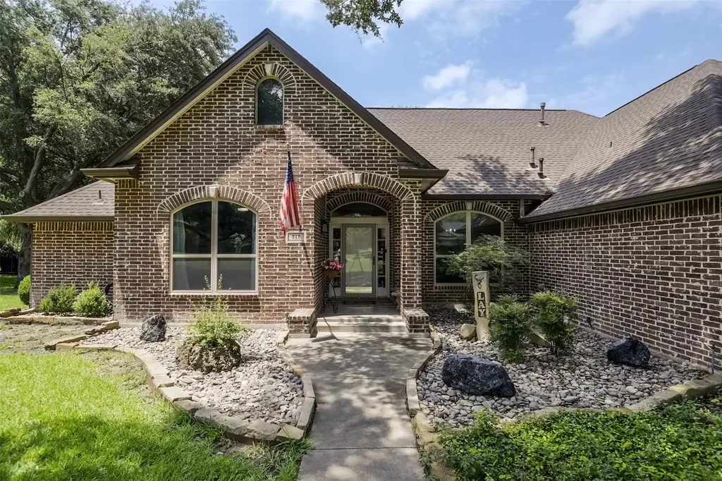 515 Seneca Drive Waxahachie TX 75165