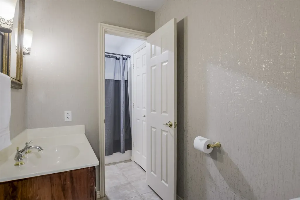515 Seneca Drive Waxahachie TX 75165