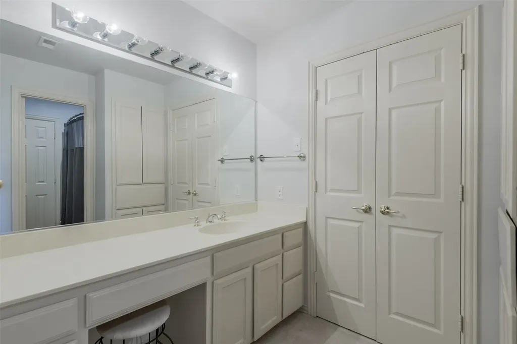 515 Seneca Drive Waxahachie TX 75165