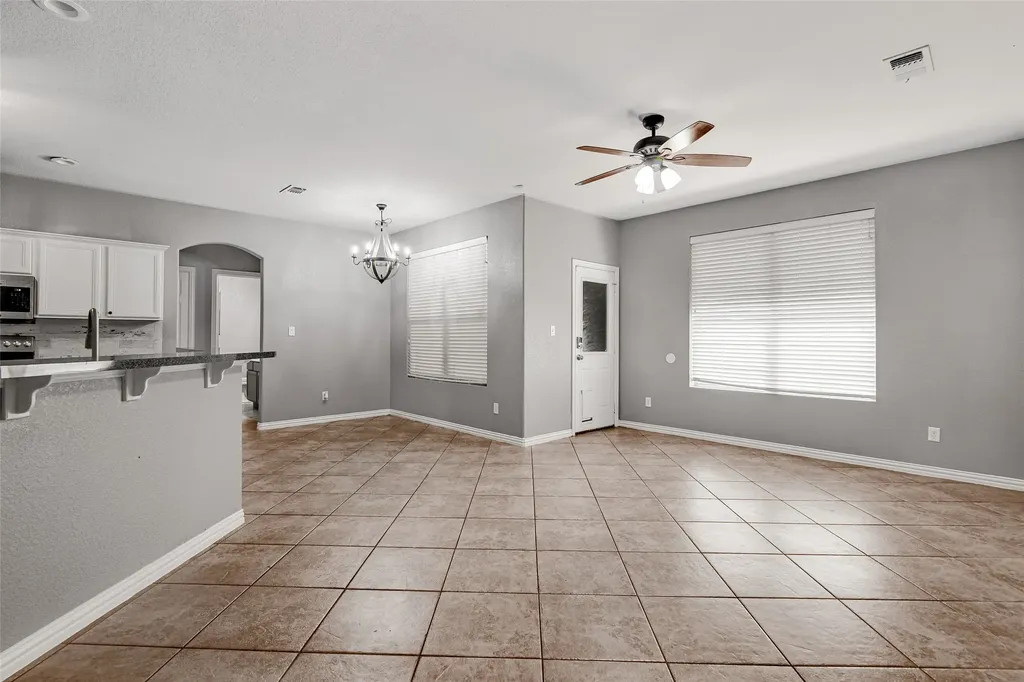 1015 Christine Street Keene TX 76031