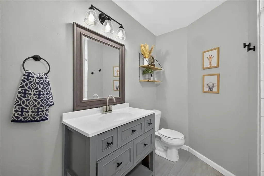 2307 Meadow Creek Drive Carrollton TX 75006