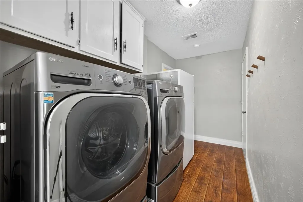 2307 Meadow Creek Drive Carrollton TX 75006