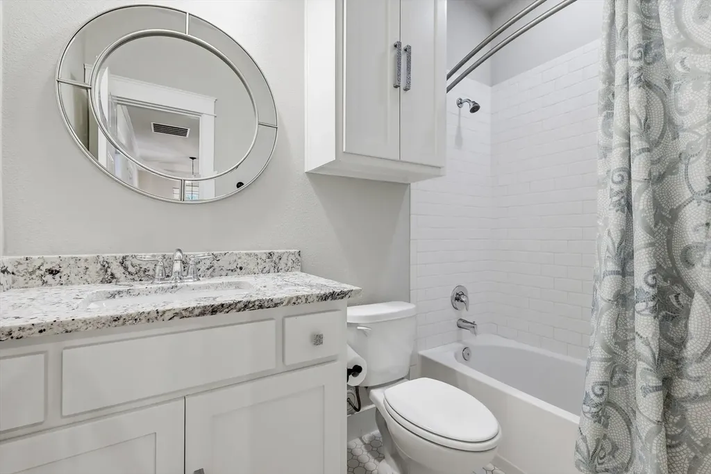 1302 Lela Street Mckinney TX 75069