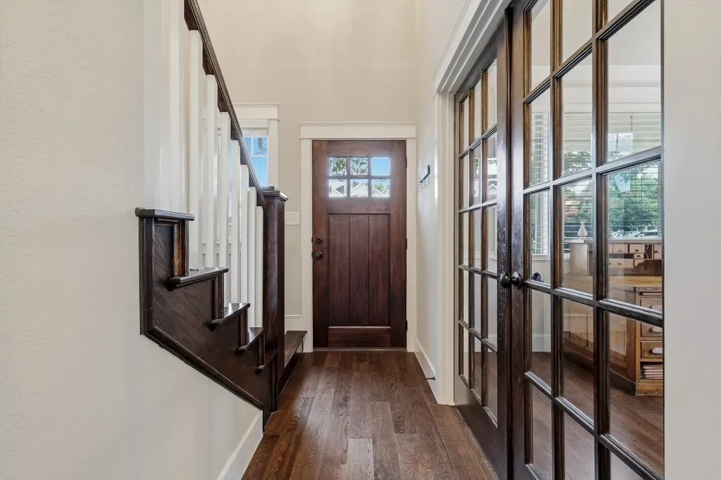 1302 Lela Street Mckinney TX 75069