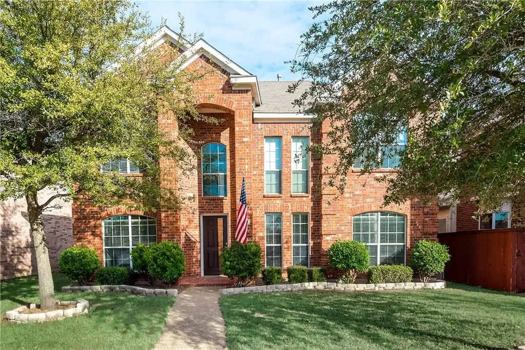 409 Knoll Park Court Mckinney TX 75072