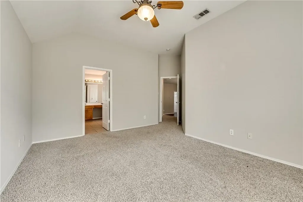 409 Knoll Park Court Mckinney TX 75072