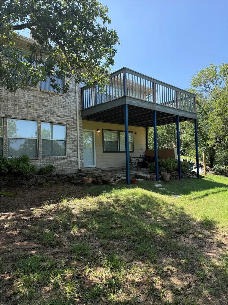357 Kellys Circle Runaway Bay TX 76426