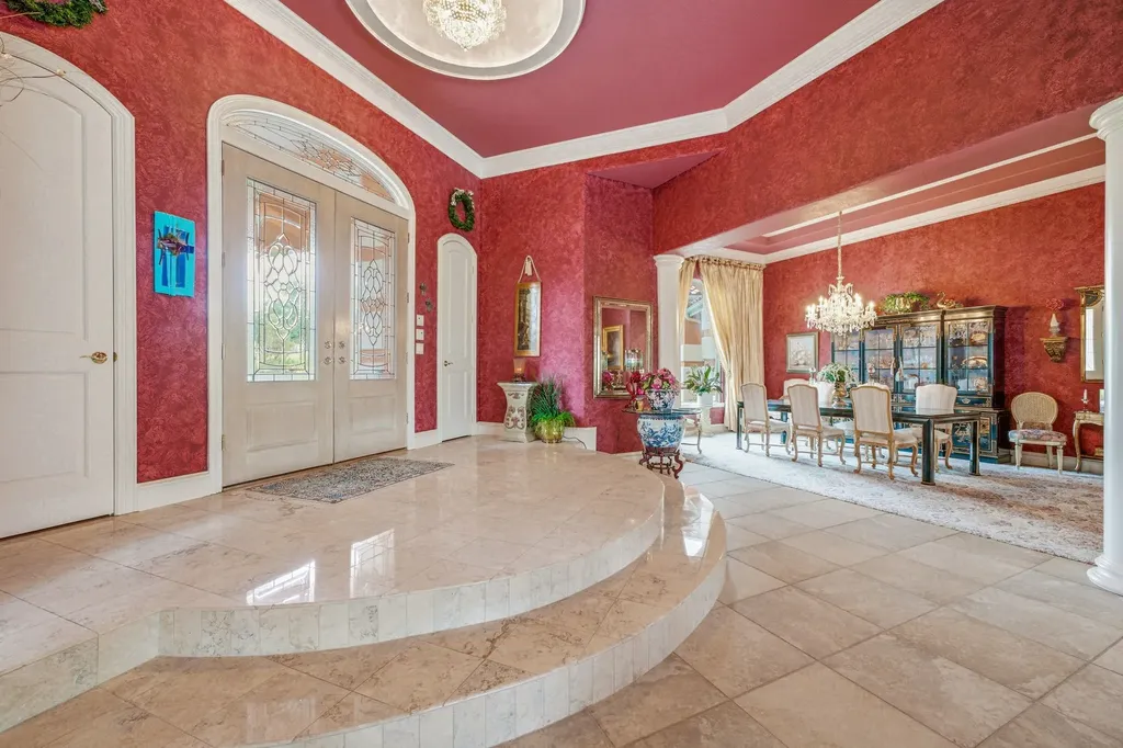 2002 W Emerald Bend Court Granbury TX 76049