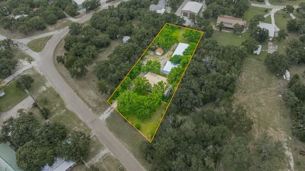 1645 N Lakeview Drive Palo Pinto TX 76484