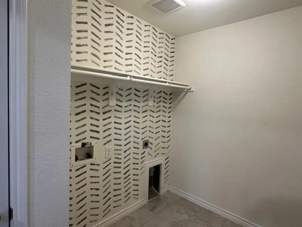 2757 Tobias Lane Aubrey TX 76227