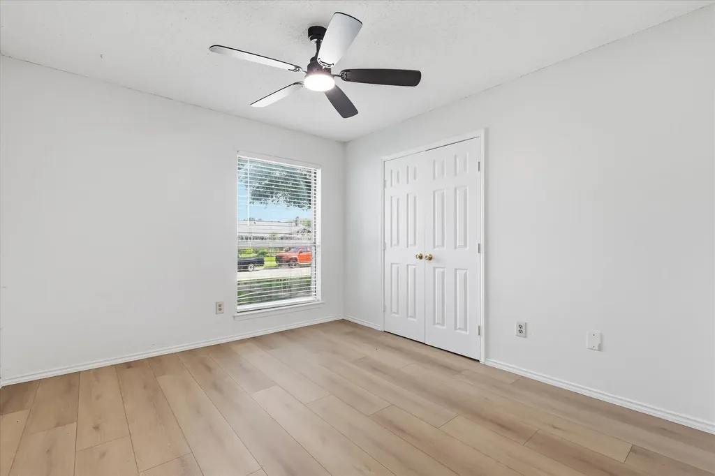 2227 Crockett Drive Carrollton TX 75006