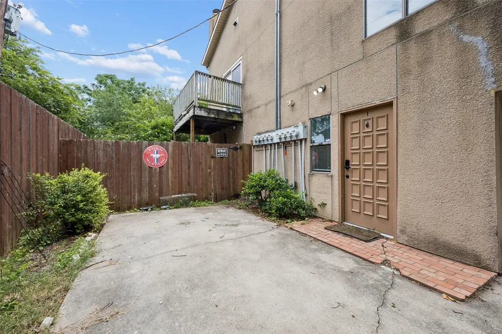 6503 Ridgecrest Road Dallas TX 75231