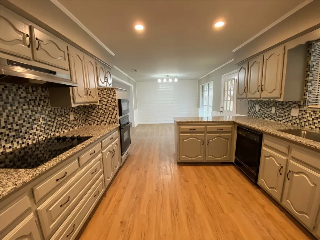 307 Wildwood Lane Rockwall TX 75087