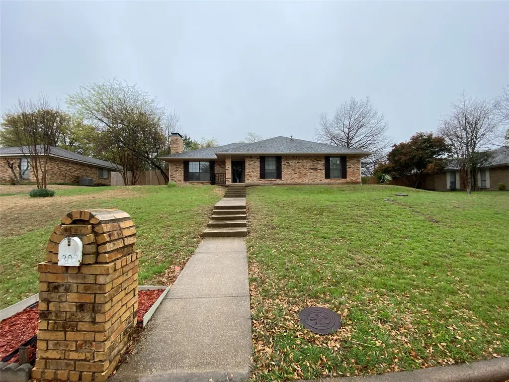 307 Wildwood Lane Rockwall TX 75087