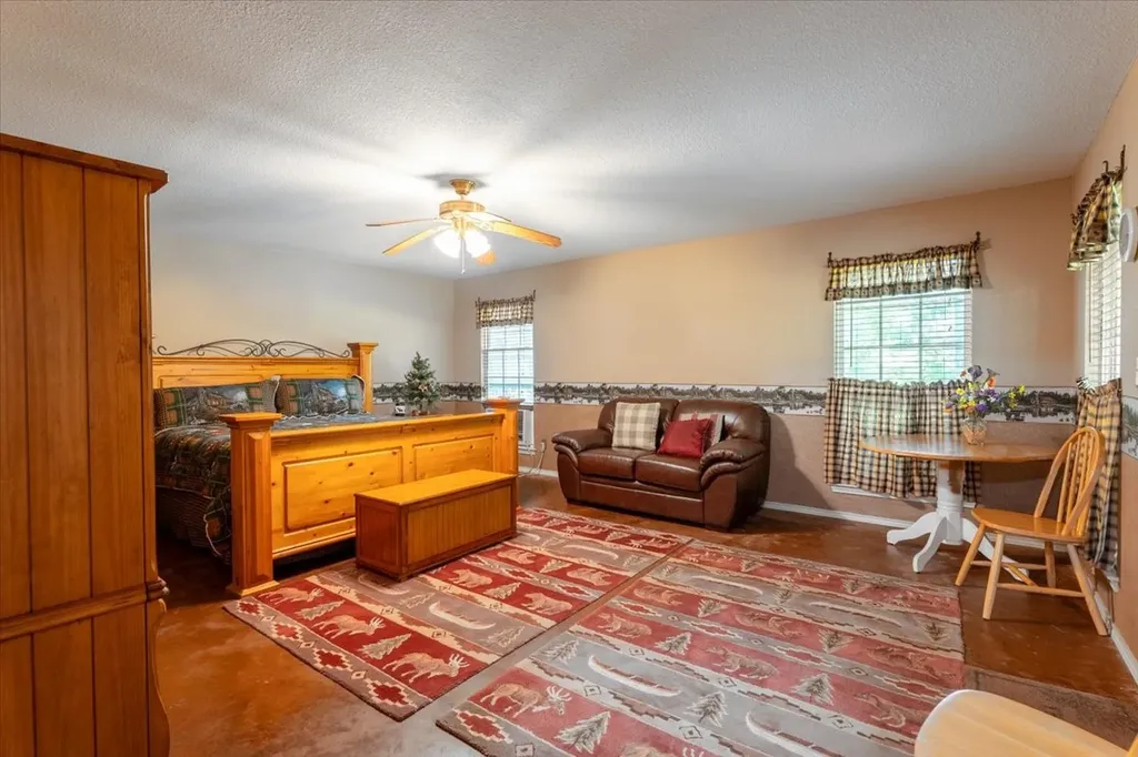 3614 Beech Street Weatherford TX 76088