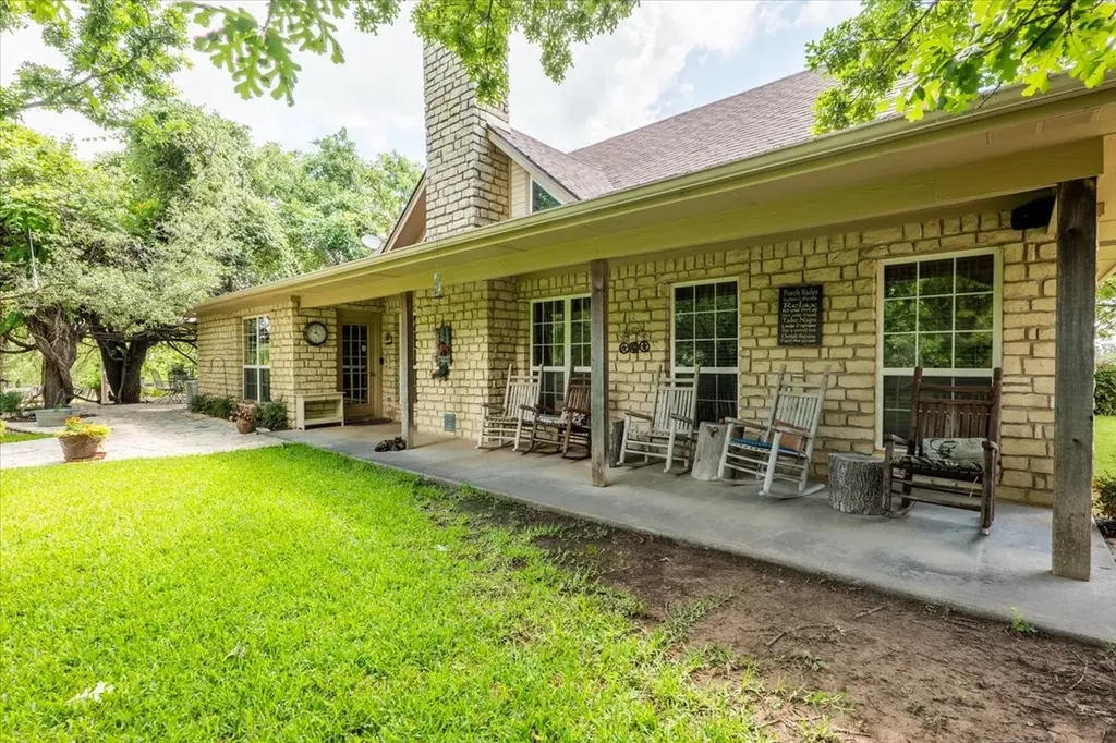 3614 Beech Street Weatherford TX 76088