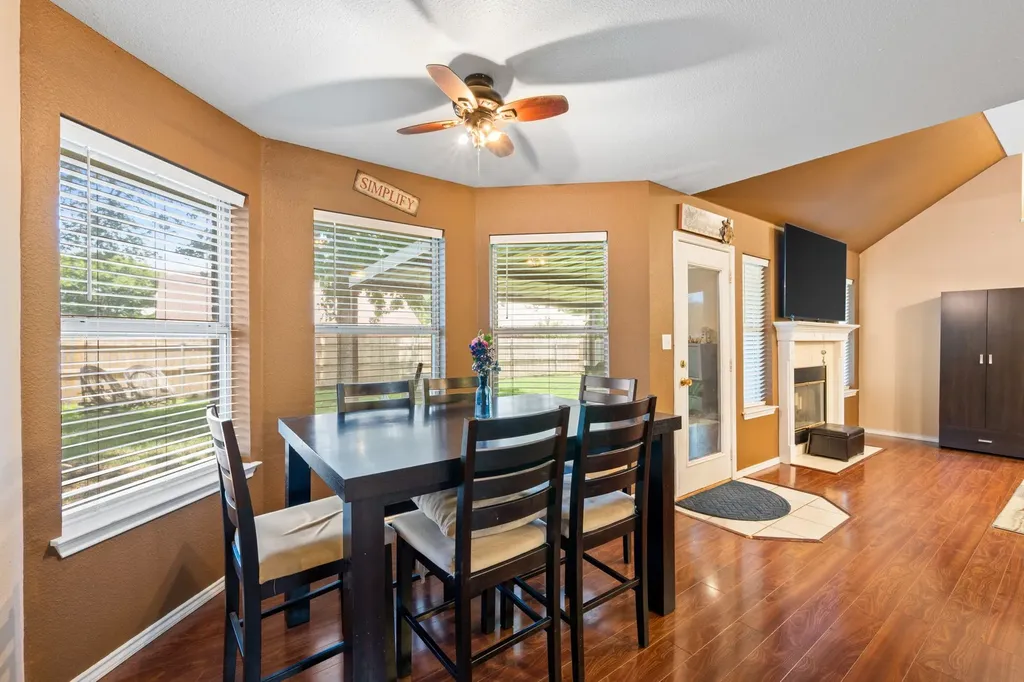 1510 Berry Patch Lane Granbury TX 76048