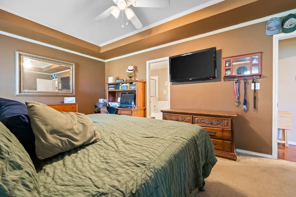 1510 Berry Patch Lane Granbury TX 76048