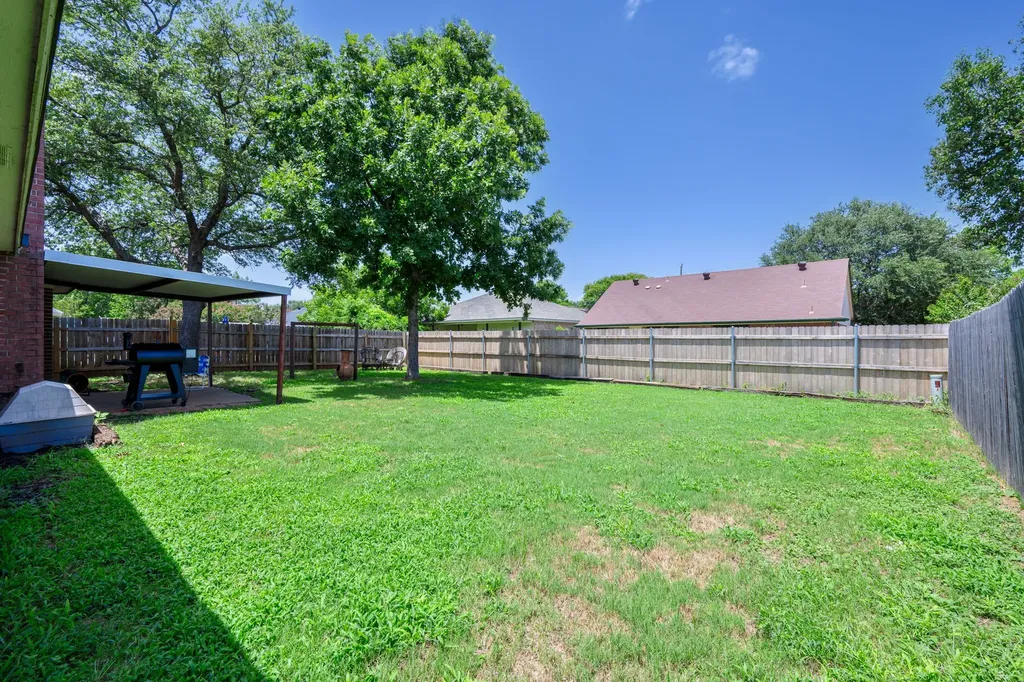 1510 Berry Patch Lane Granbury TX 76048
