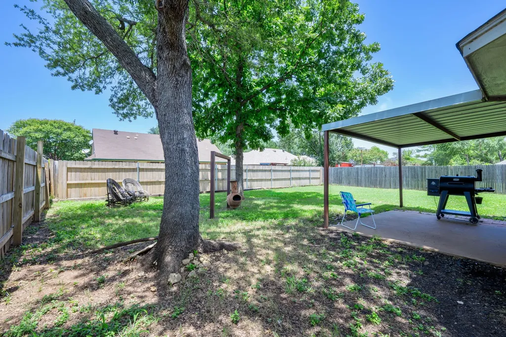 1510 Berry Patch Lane Granbury TX 76048