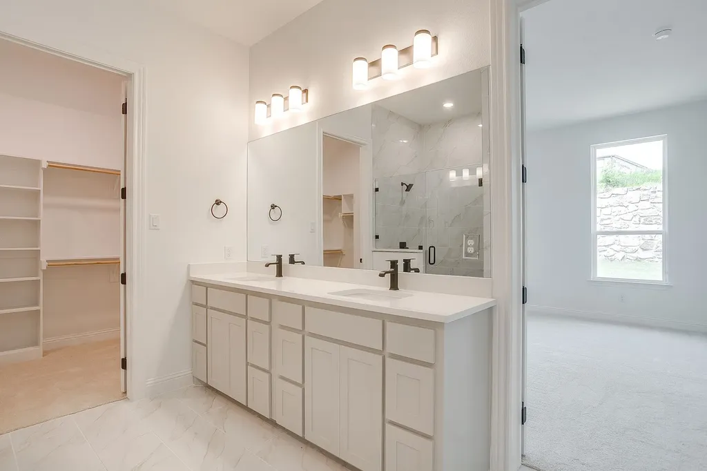 6926 Trail Rock Drive Benbrook TX 76126