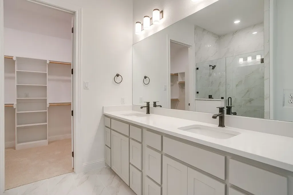 6926 Trail Rock Drive Benbrook TX 76126