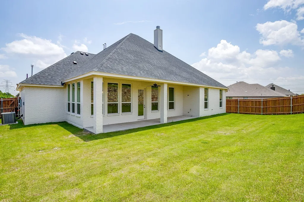 6926 Trail Rock Drive Benbrook TX 76126