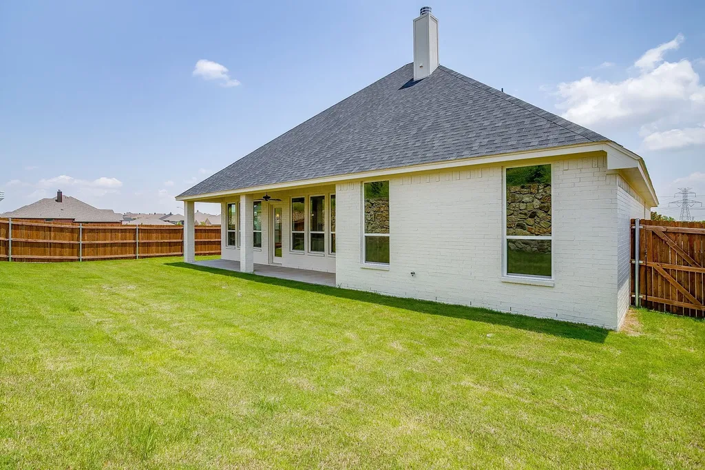 6926 Trail Rock Drive Benbrook TX 76126