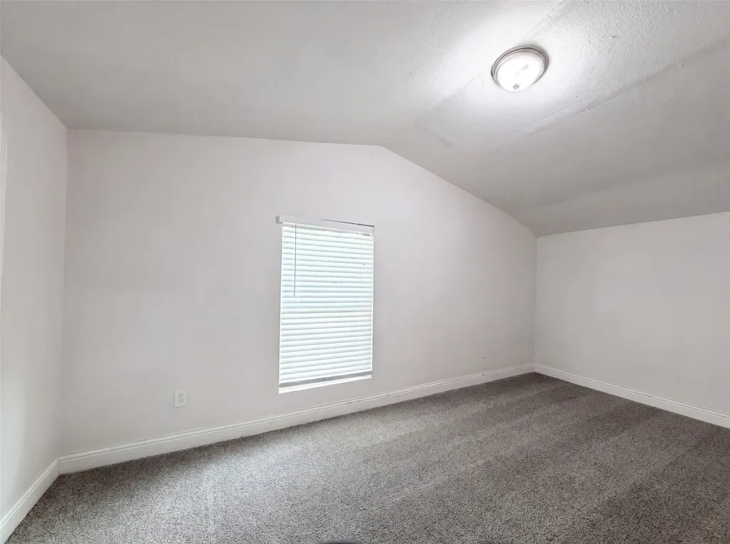 2008 Danner Street Fort Worth TX 76105