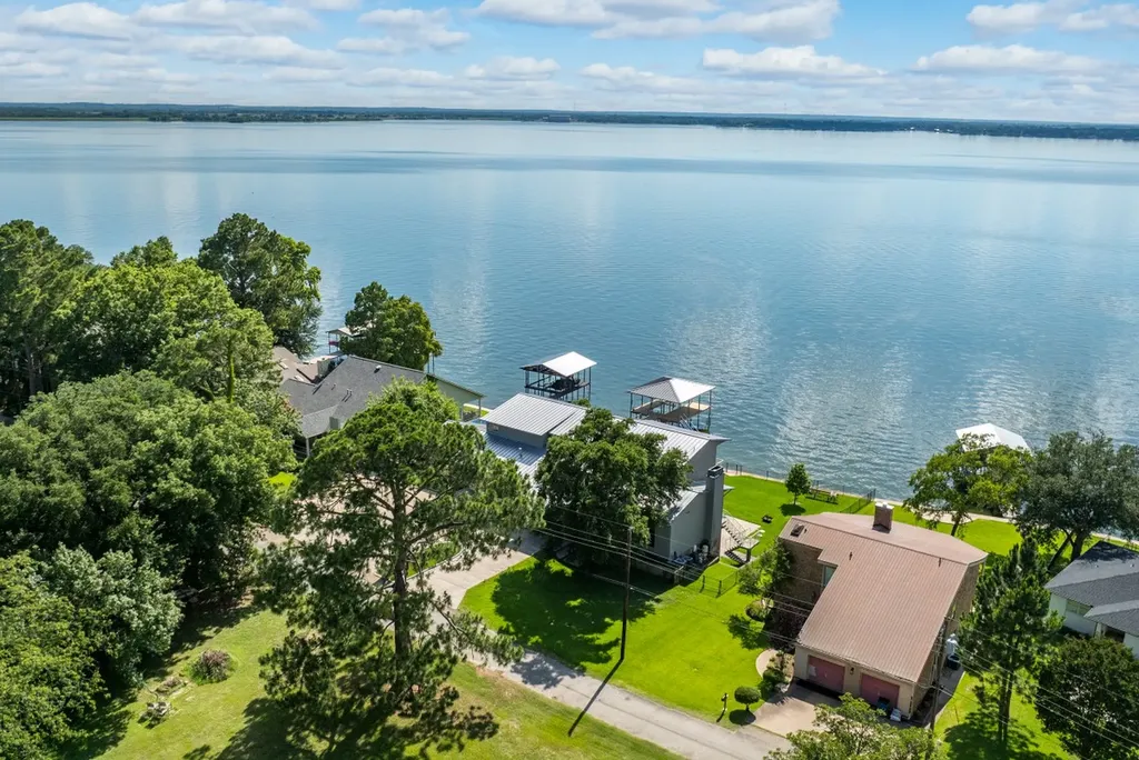 123 Shoreline Drive Star Harbor TX 75148