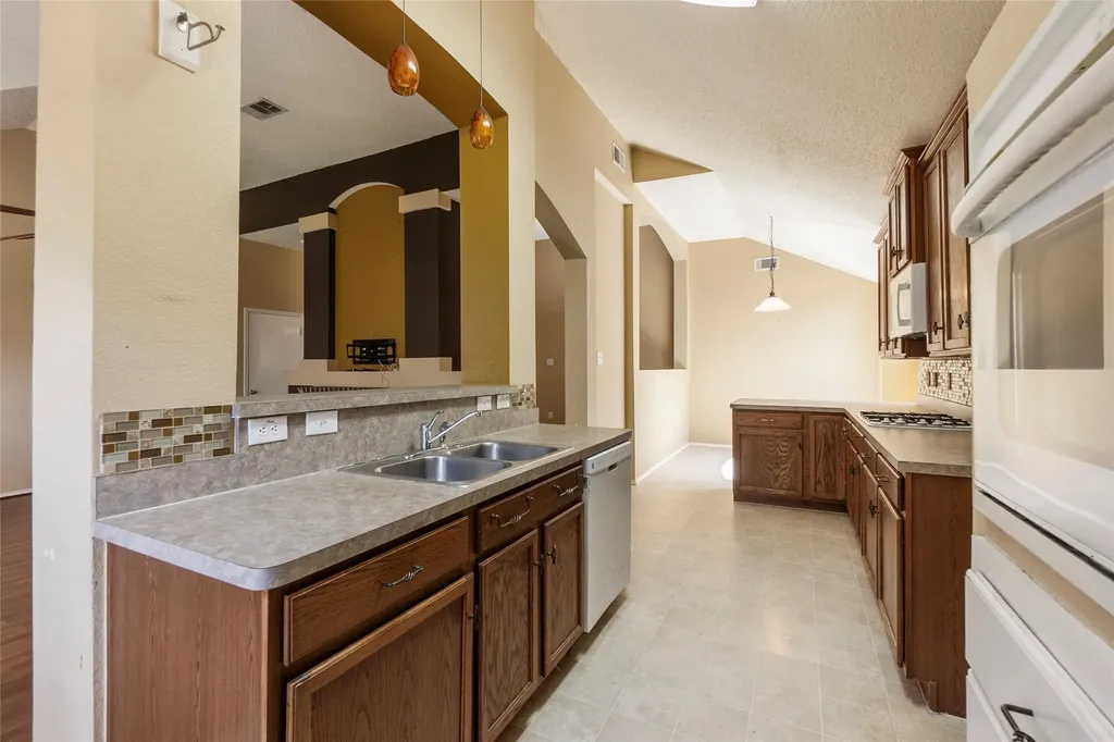 1818 Lake Tawakoni Drive Allen TX 75002