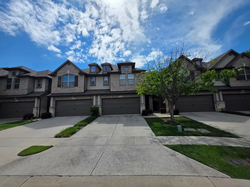 945 Brookville Court Plano TX 75074