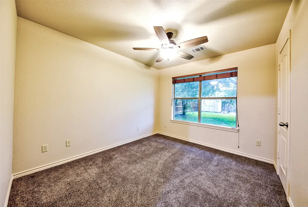 2105 Ridgewood Drive Bridgeport TX 76426