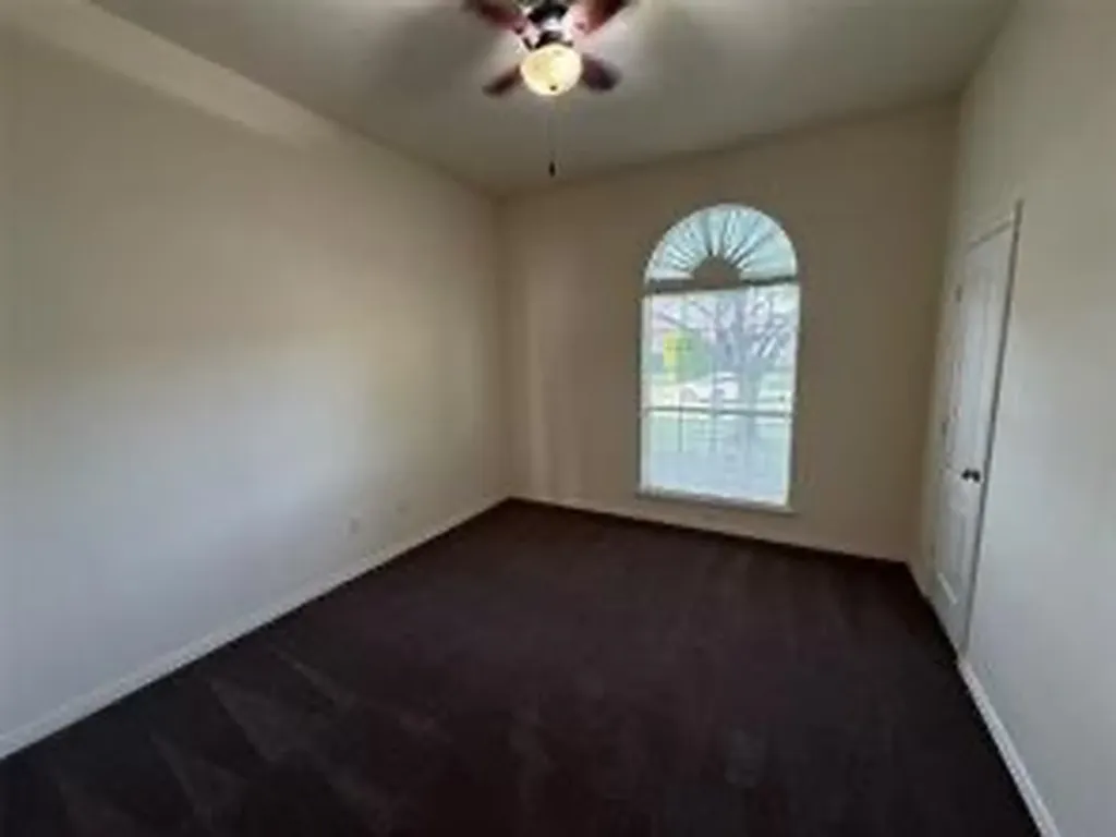 123 Hillcrest Drive Murphy TX 75094
