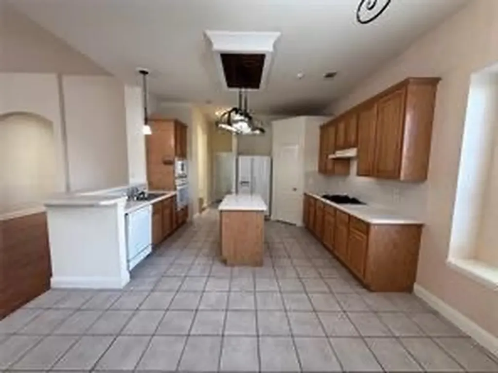 123 Hillcrest Drive Murphy TX 75094
