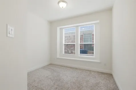 318 Gleneagles Drive Garland TX 75040
