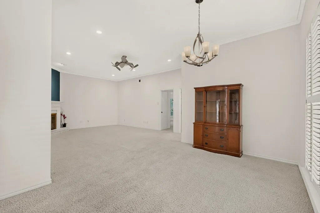 3113 Stonehenge Lane Carrollton TX 75006