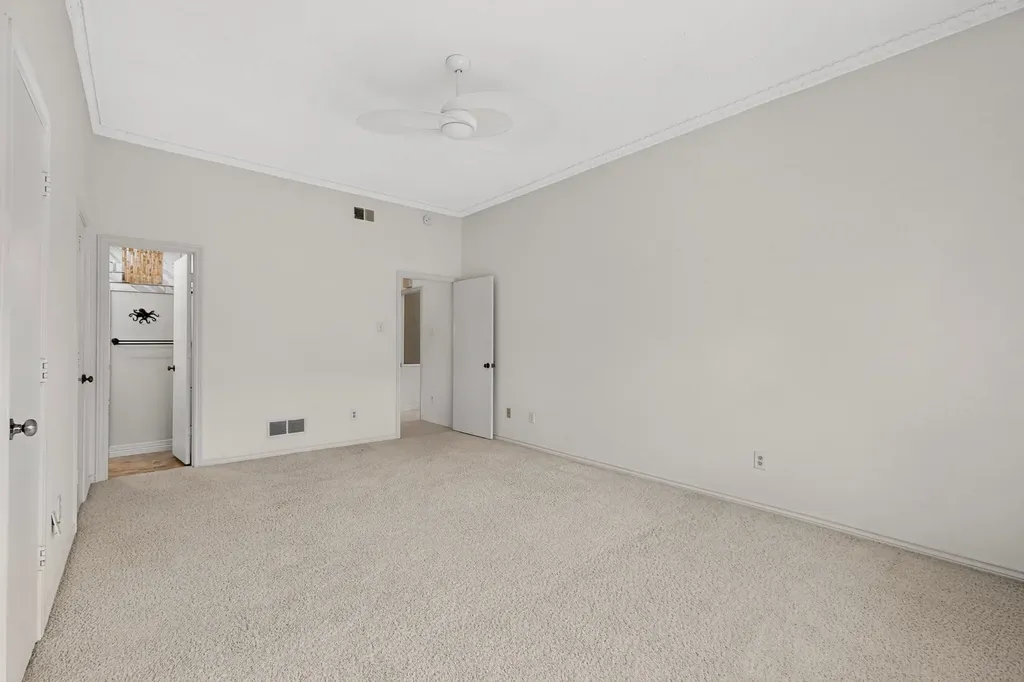 3113 Stonehenge Lane Carrollton TX 75006