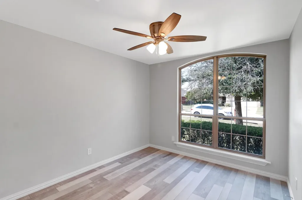 811 Cutting Horse Drive Mansfield TX 76063