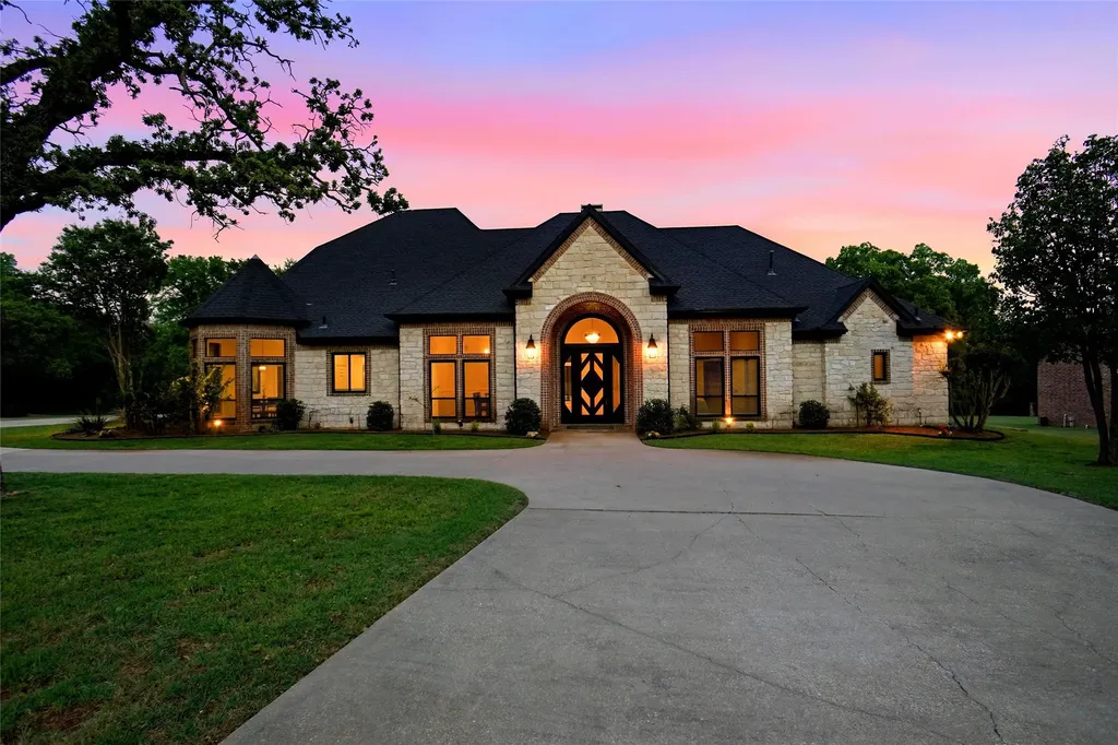 1000 Simmons Road Flower Mound TX 75022