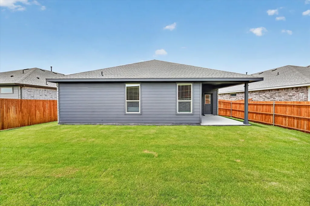17144 Manzanilla Drive Justin TX 76247
