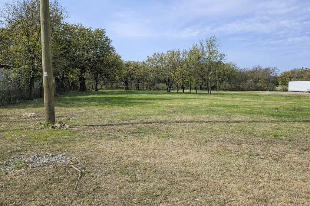 6624 Oak Crest Drive W Forest Hill TX 76140