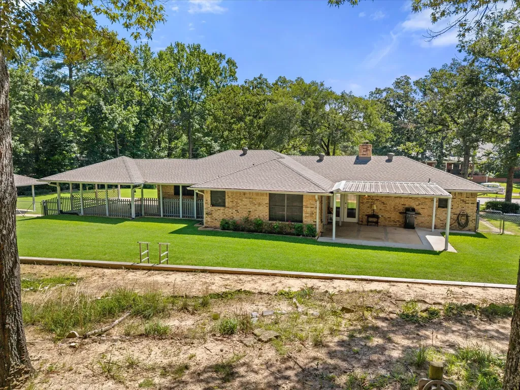 402 Shady Bend Quitman TX 75783