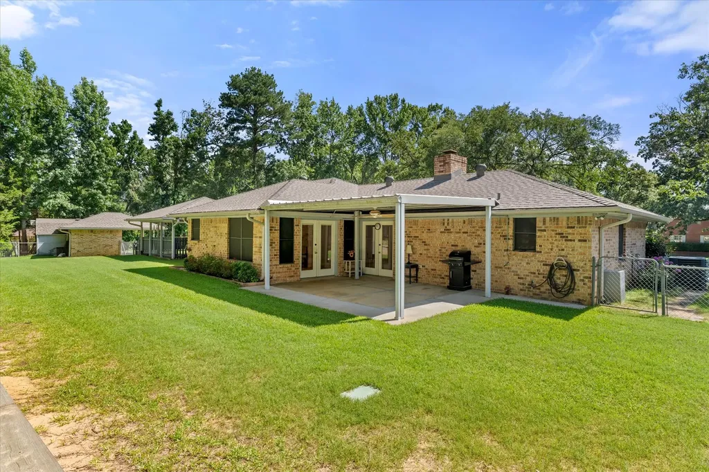 402 Shady Bend Quitman TX 75783