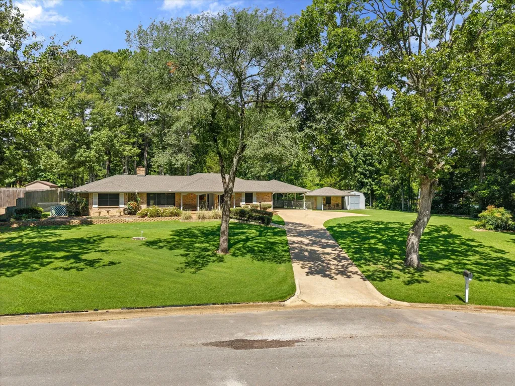 402 Shady Bend Quitman TX 75783
