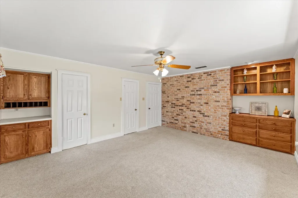402 Shady Bend Quitman TX 75783