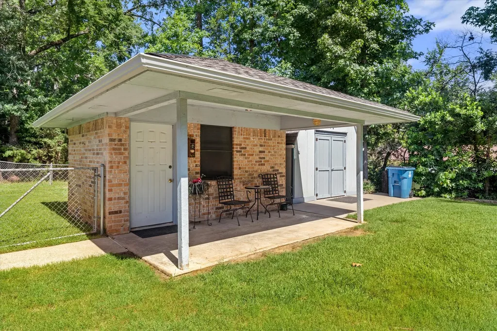 402 Shady Bend Quitman TX 75783